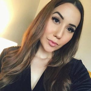 Meet your Posher, Alex-sandra